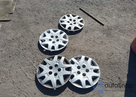 2009 Honda Odyssey Lx z USA, uszkodzony, nr VIN 5FNRL38229B039533